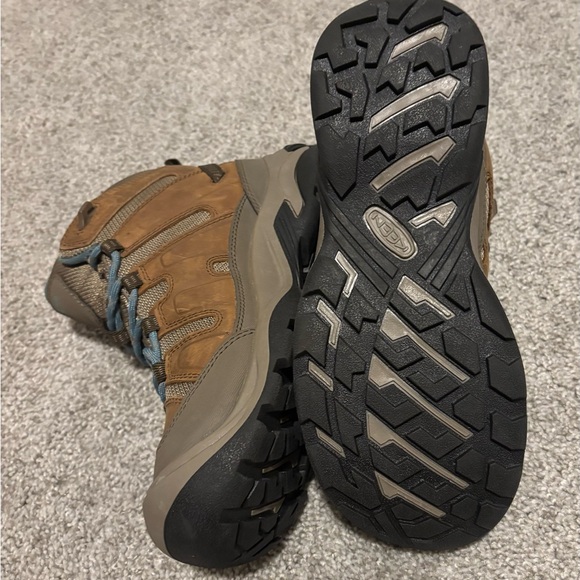 KEEN Circadia Women's 7 Mid Waterproof Leather Hiking Winter Boots -Tan and Gray - Picture 3 of 10